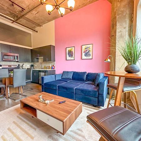 Modern 2Br Loft With Amazing City Skyline View And Optional Parking For 8 Guests Near Mccormick Place And Soldier Field 시카고 외부 사진