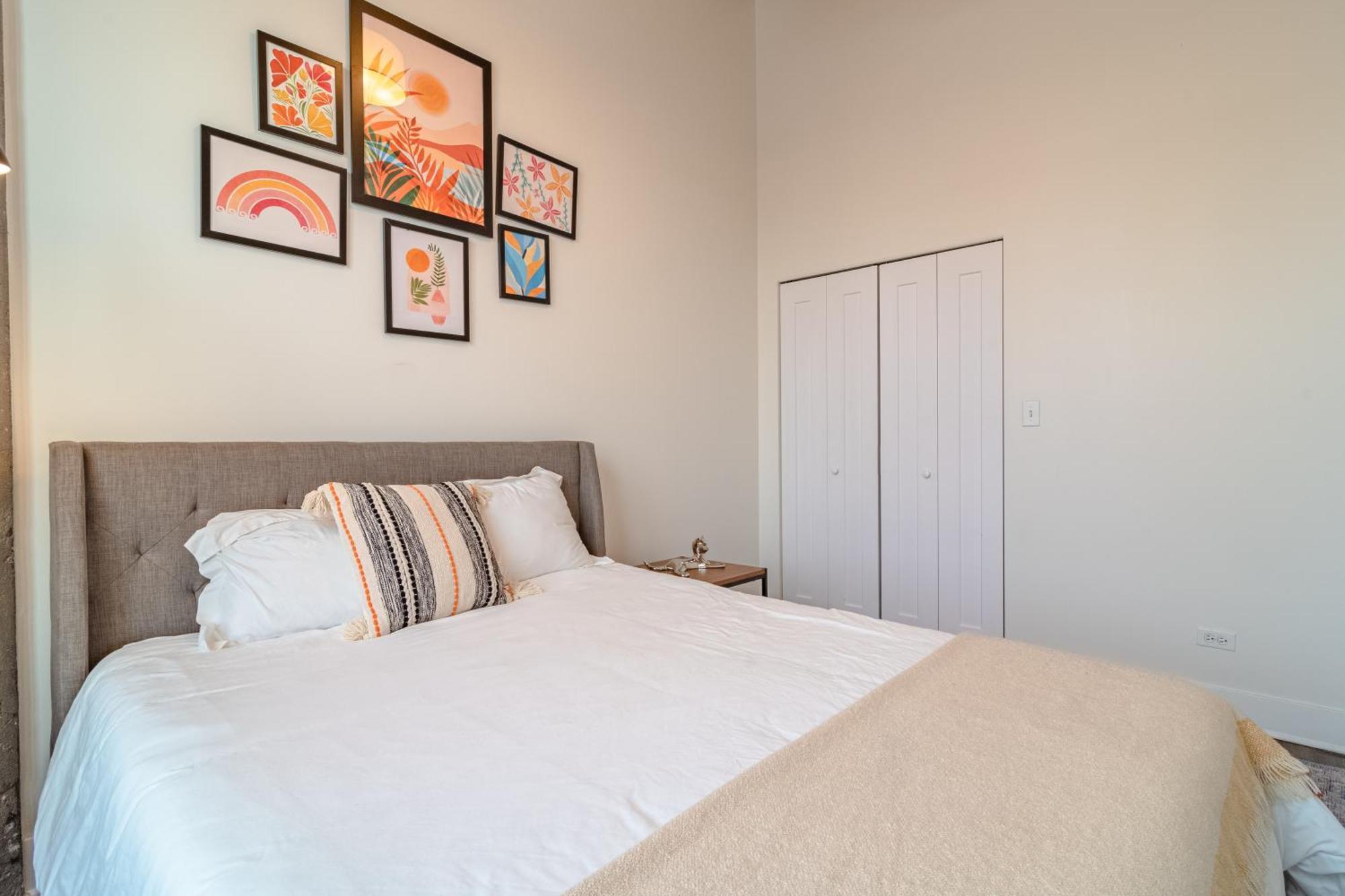Modern 2Br Loft With Amazing City Skyline View And Optional Parking For 8 Guests Near Mccormick Place And Soldier Field 시카고 외부 사진